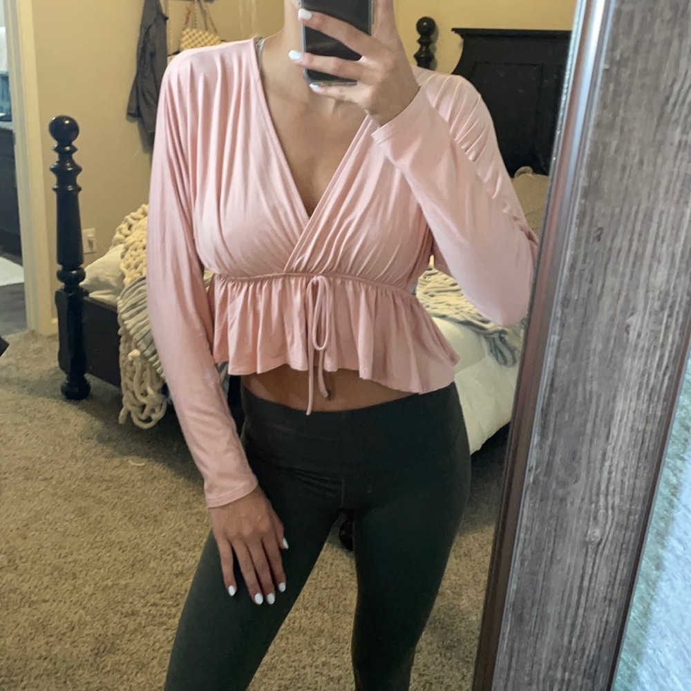 Pink long sleeve top crop top